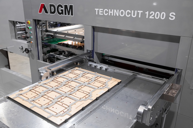 die cutting section